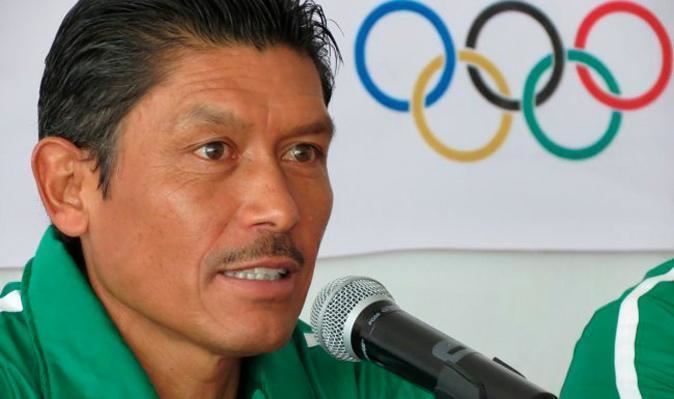 Andrés Espinosa RCORD MEXICANO EN MARATN ANDRS ESPINOSA Runners World Mxico