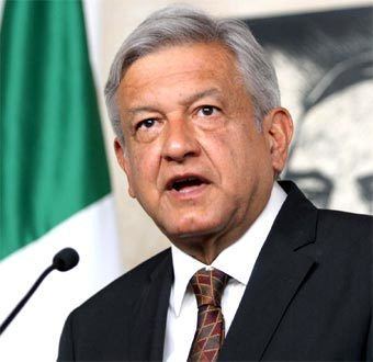 Andrés Manuel López Obrador wwwbiografiasyvidascombiografialfotoslopezo