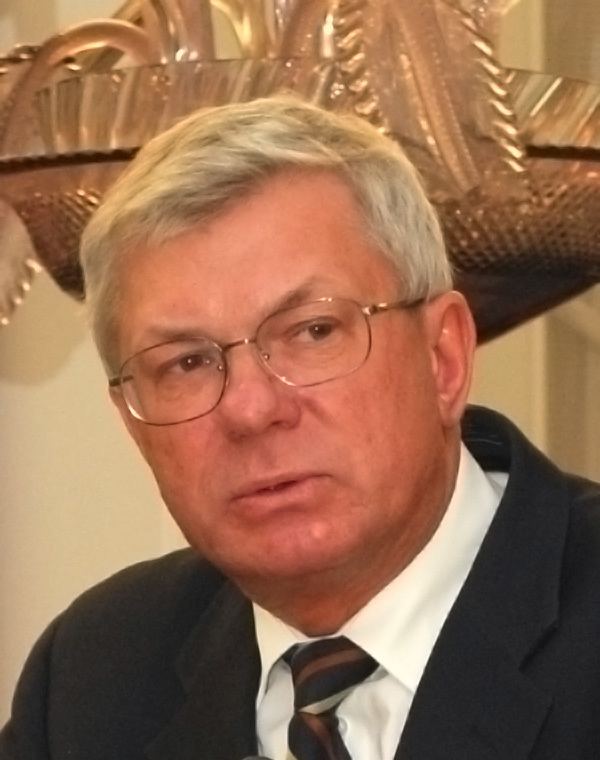 Andrzej Celiński httpsuploadwikimediaorgwikipediacommonsff