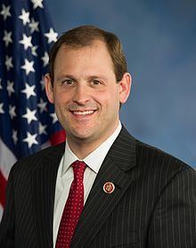 Andy Barr (U.S. politician) httpsuploadwikimediaorgwikipediacommonsthu