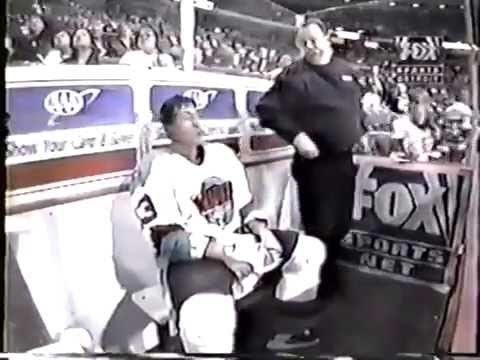 Andy Bezeau IHL Norm Batherson vs Andy Bezeau Jan 10 1998 YouTube