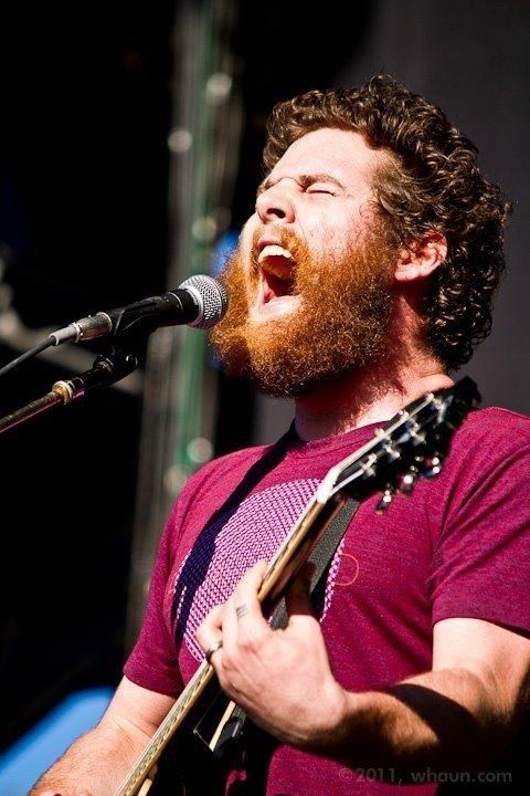 Andy Hull The great Andy Hull on Pinterest Orchestra Man Beard