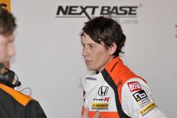 Andy Neate Honda BTCC team splits with Neate