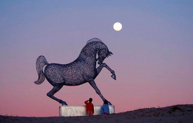 Andy Scott (sculptor) Andy Scott and His Horses of Steel Horse Collaborative