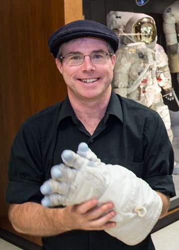 Andy Weir Andy Weir Wikipedia the free encyclopedia