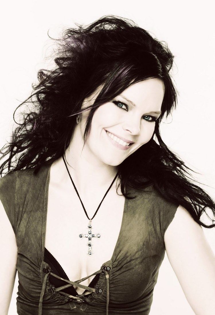 Anette Olzon How well do you know Nightwish