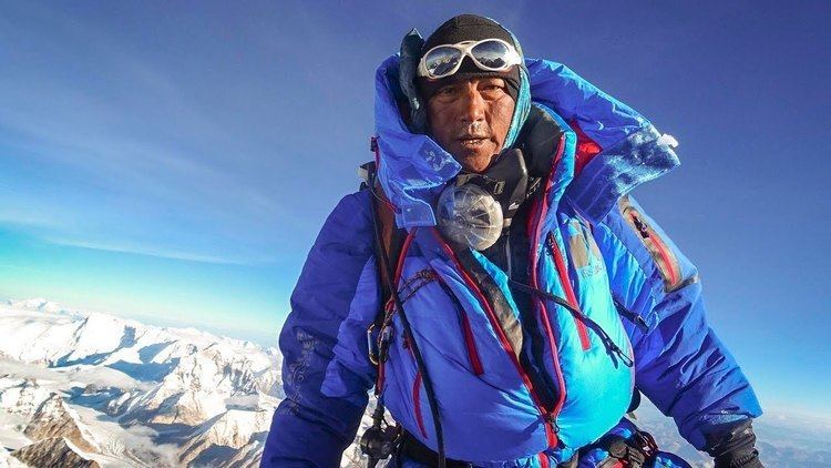 Few people have climbed Everest as many times as this Boise man - YouTube