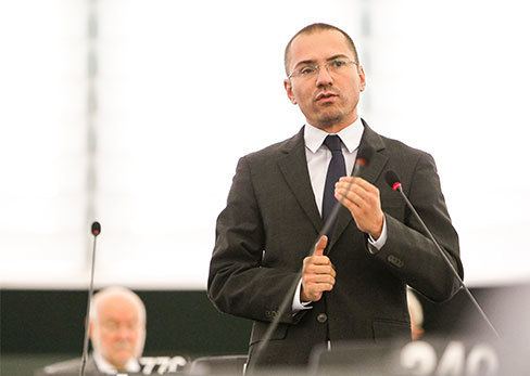 Angel Dzhambazki MEPs call for Turkish becoming EU language EURACTIVcom