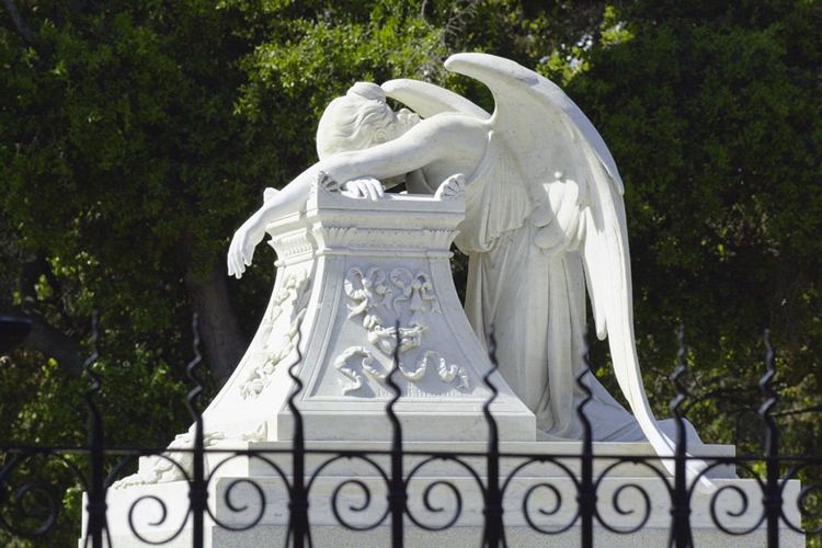 Angel of Grief Stanford police seek information on vandalism of Angel of