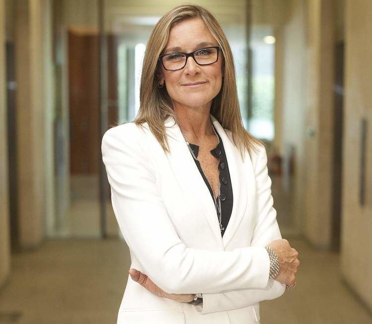Angela Ahrendts Apple Appoints Burberry CEO Angela Ahrendts As SVP Of
