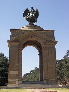Anglo-Boer War Memorial (Johannesburg) httpsuploadwikimediaorgwikipediacommonsthu