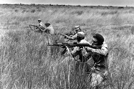 Angolan Civil War The Angolan Civil War 19752002 A Brief History South African