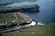 Angostura Dam (U.S.) httpsuploadwikimediaorgwikipediacommonsthu