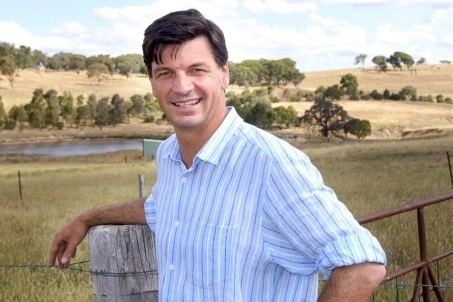 Angus Taylor (politician) Angus Taylor Community Backlash Brewing Over ACT Wind