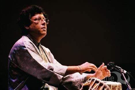 Anindo Chatterjee Anindo Chatterjee Tabla Master