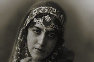 Anita Delgado Royalty Historical Sikh Photos