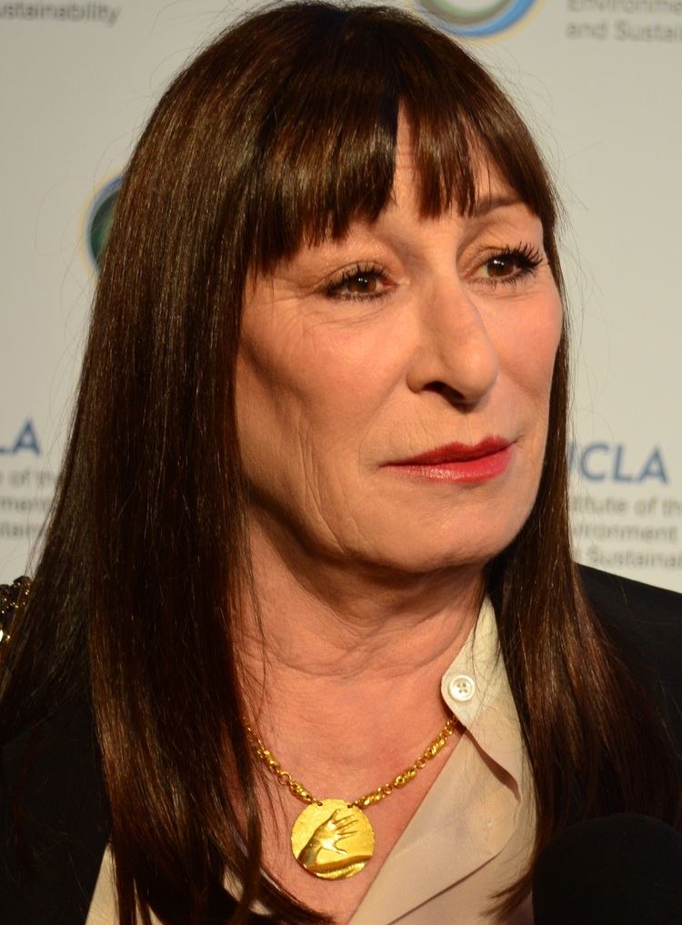 Anjelica Huston httpsuploadwikimediaorgwikipediacommons66