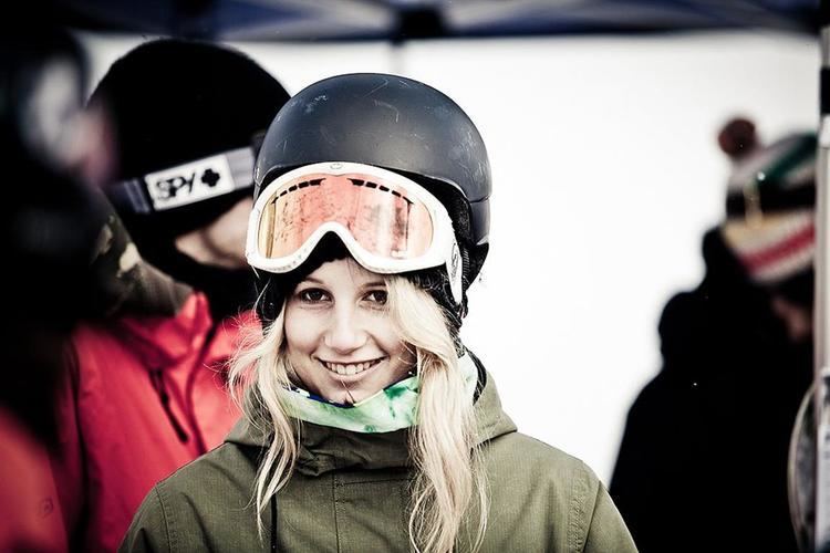 Anna Gasser VIP Pro Coaching with Anna Gasser at Snowpark Goldeck