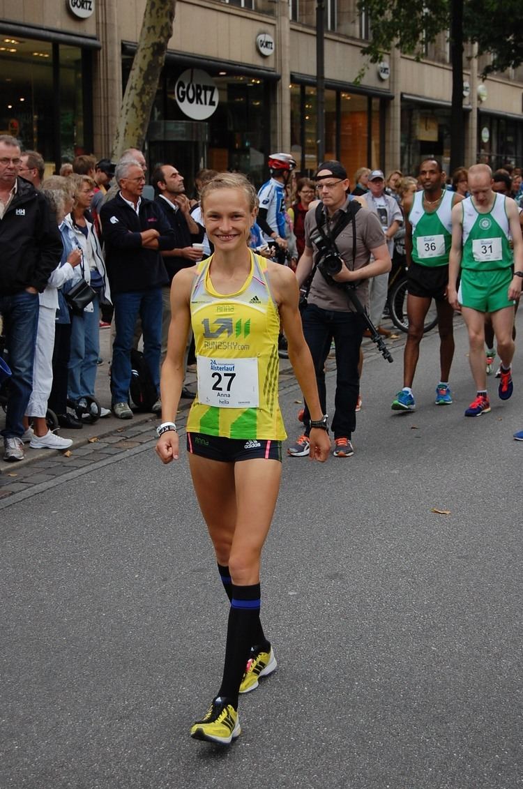 Anna Hahner Laufen in Hamburg eventsjpegsAlsterlauf2013ErgjpegsDSC0030JPG