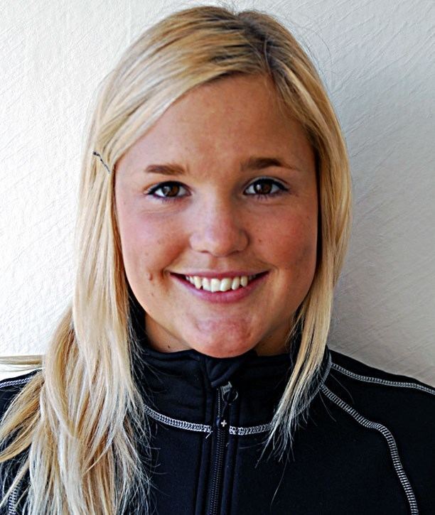 Anna Holmlund Anna Holmlund vann skicrosscupen P4 Jmtland Sveriges