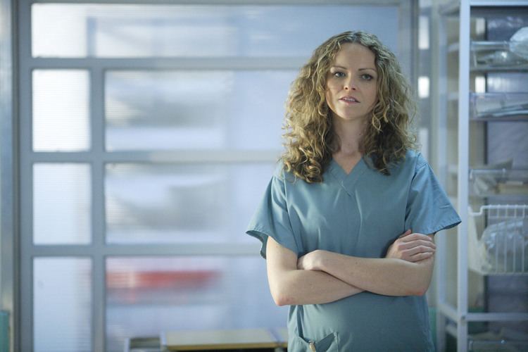 Anna-Louise Plowman Holby actress quits to have a baby News Holby City