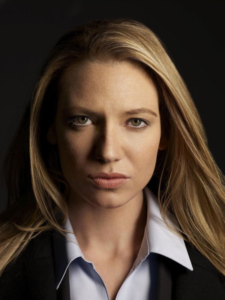 Anna Torv Fringe promos Anna Torv Photo 2314190 Fanpop