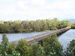 Annan River Bridge httpsuploadwikimediaorgwikipediacommonsthu