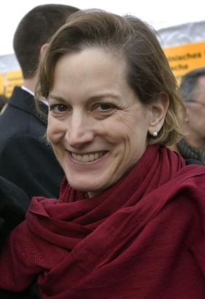 Anne Applebaum Anne Applebaum DeepResource