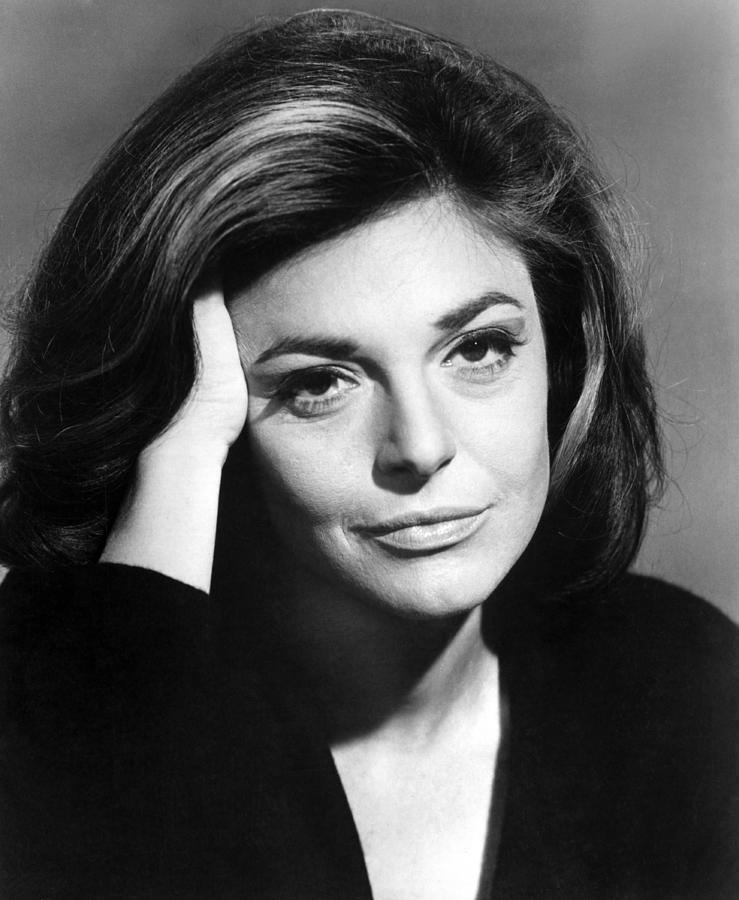 Anne Bancroft 2thegraduateannebancroft1967everettjpg