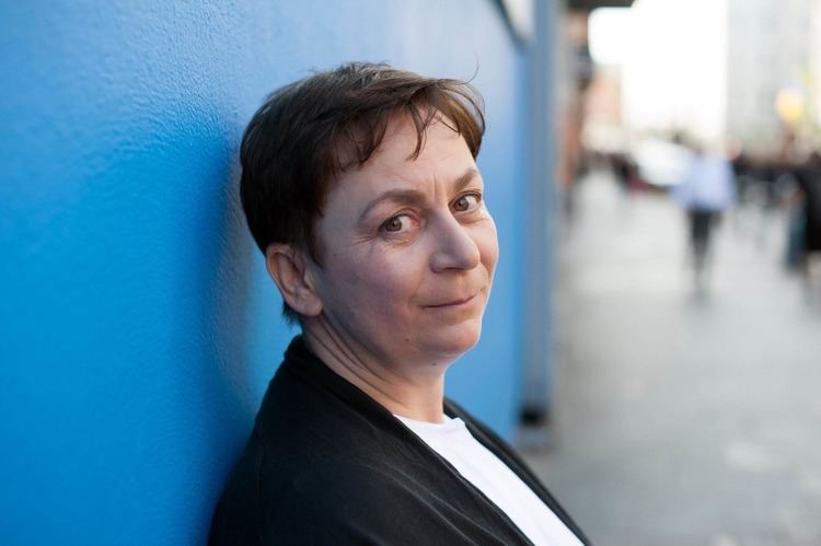 Anne Enright Anne Enright draws a rich Irish family saga in 39The Green