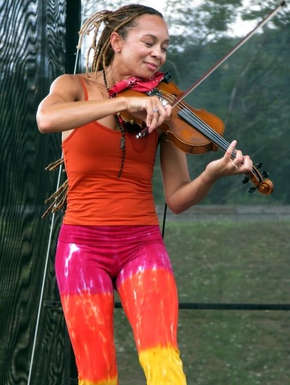 Anne Harris (musician) Anne Harris