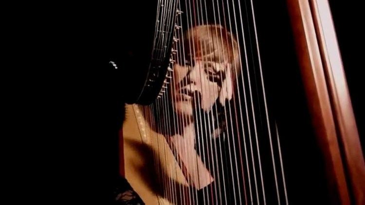 Anne Vanschothorst inside oak harp and soul ANNE vanschothorst YouTube