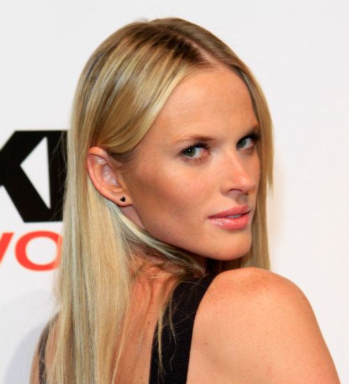 Anne Vyalitsyna ampaposDie Hard 5ampapos Adam Levineampaposs ex Anne