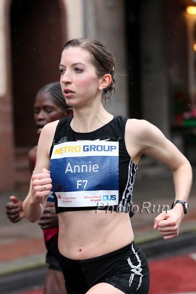 Annie Bersagel 2014 Metro Group Marathon Duesseldorf Another US marathon