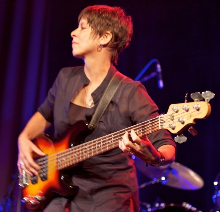 Annie Holland Annie Holland 1965 Aug 26 Band Elastica Bass Guitars