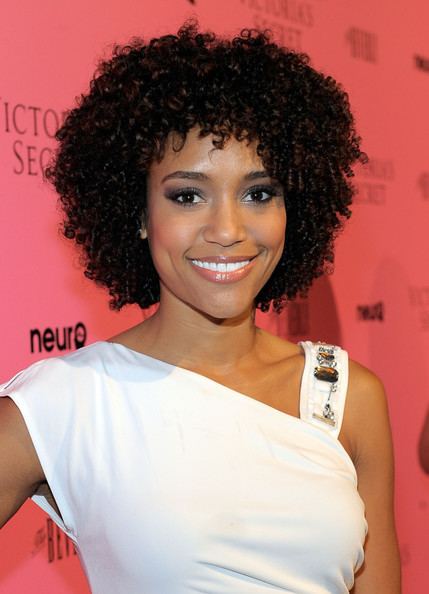 Annie Ilonzeh annie ilonzeh Tumblr