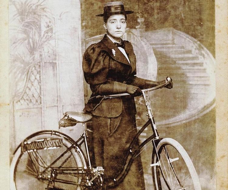 Annie Londonderry Documentary about Boston woman39s legendary bicycle trip
