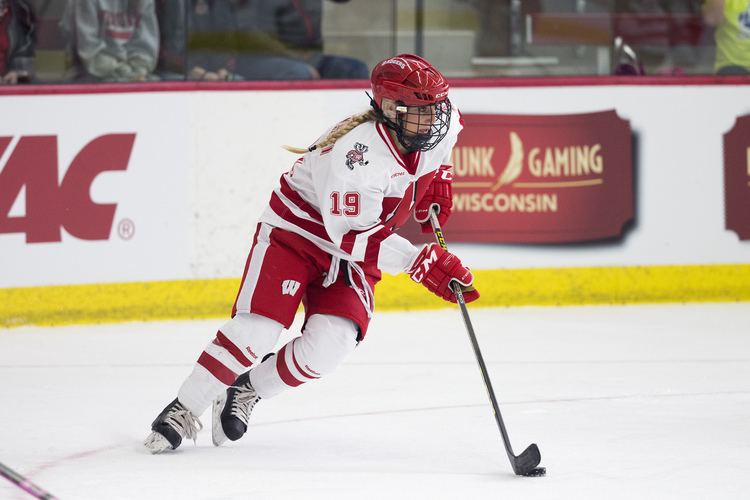 Annie Pankowski Womens Hockey Wisconsin Athletics Annie Pankowski 201516