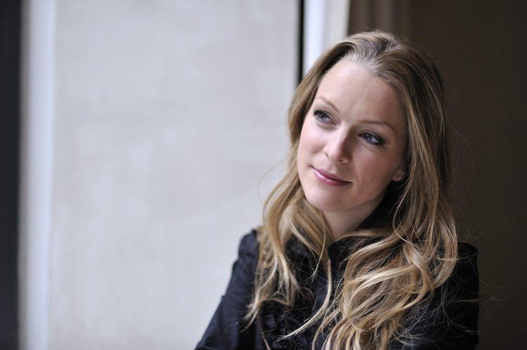 Annie Villeneuve Le retour en force d39Annie Villeneuve ENTREVUE