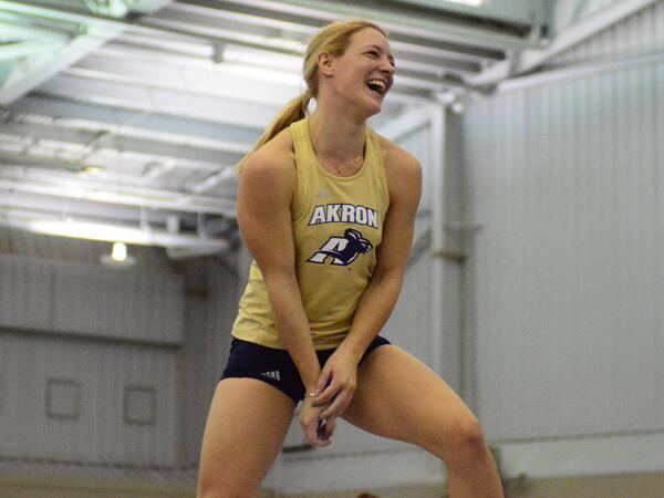 Annika Roloff Akron Zips TrackCC on Twitter quotBarber and Annika Roloff pictured