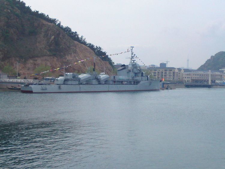 Anshan-class destroyer