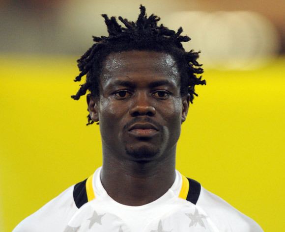 Anthony Annan Ghana midfielder Anthony Annan weighing up his options