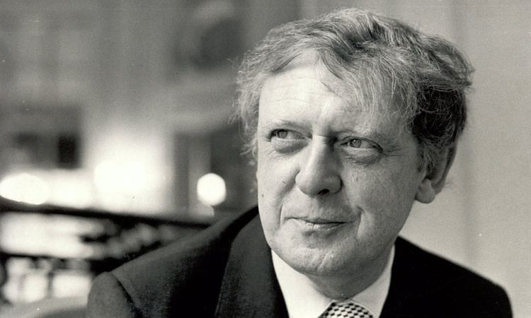 Anthony Burgess Anthony Burgess39s first appearance in the Guardian in 1929