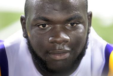 Anthony Johnson (defensive lineman) medianolacomlsuimpactphoto9883645largejpg