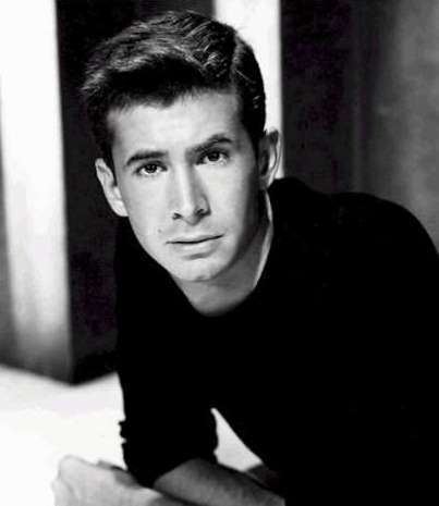 Anthony Perkins Anthony Perkins April 4 1932 September 12 1992 American actor