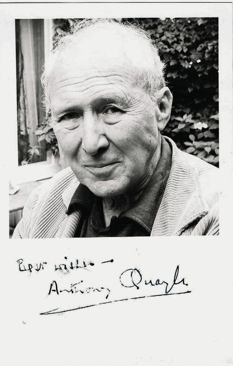 Anthony Quayle Anthony Quayle Autograph Signed Photo CoA from curioshop