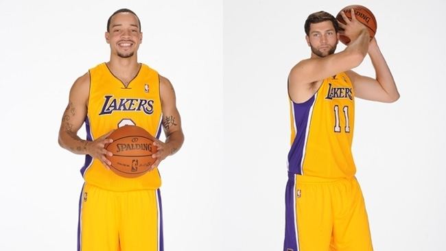 Anthony Roberson Lakers Waive Anthony Roberson and Russell Hicks THE OFFICIAL SITE
