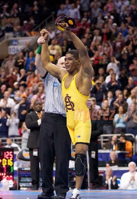 Anthony Robles OneLegged Wrestler Anthony Robles Is Coming Out Of