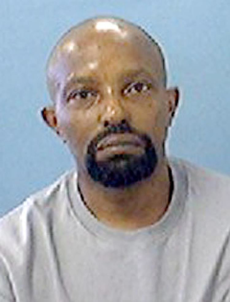Anthony Sowell Cops Ohio rapist lived among rotting bodies of victims