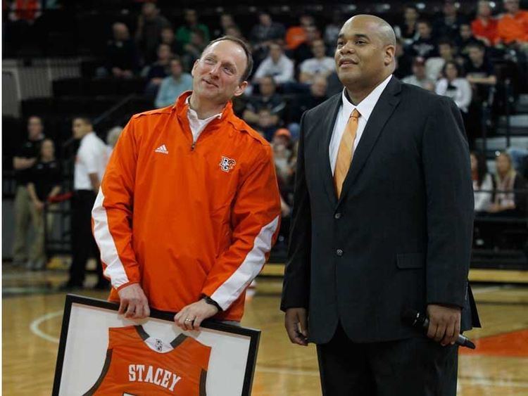 Anthony Stacey UT mens basketball assistant former BGSU star Anthony Stacey resigns